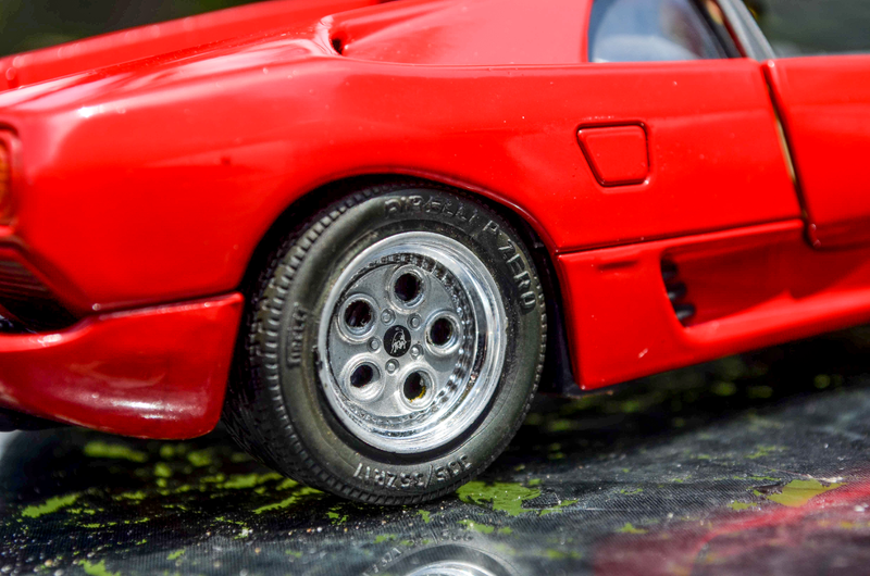 Illustration for article titled Car Week: The '90s - Diablo Rosso Edition